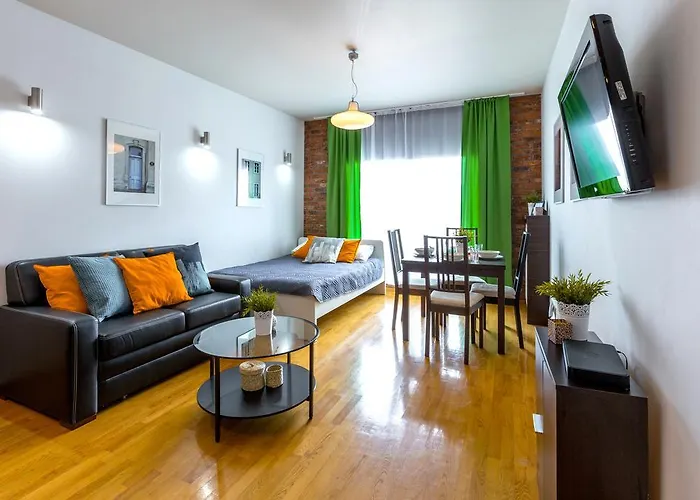 Friendhouse Apartments Angel City