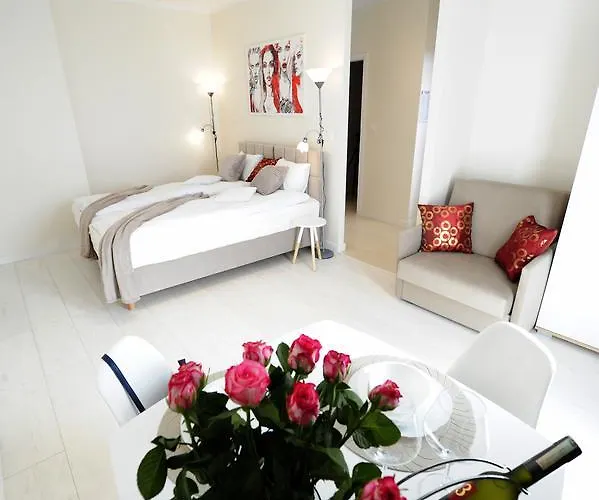Romantic Sky Apartment- 15Th Floor