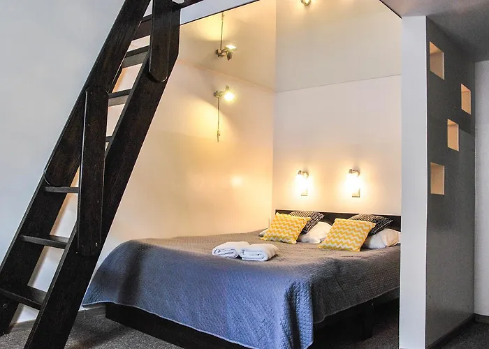 Aparthotel Kadetus