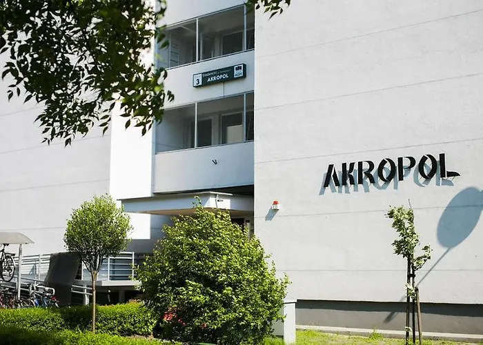 Akropol