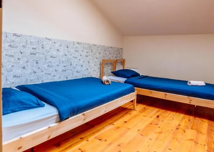 T&T Hostel & Apartments