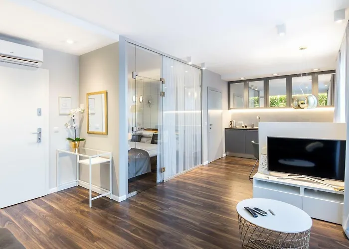 Ga Luxury Apartments W21