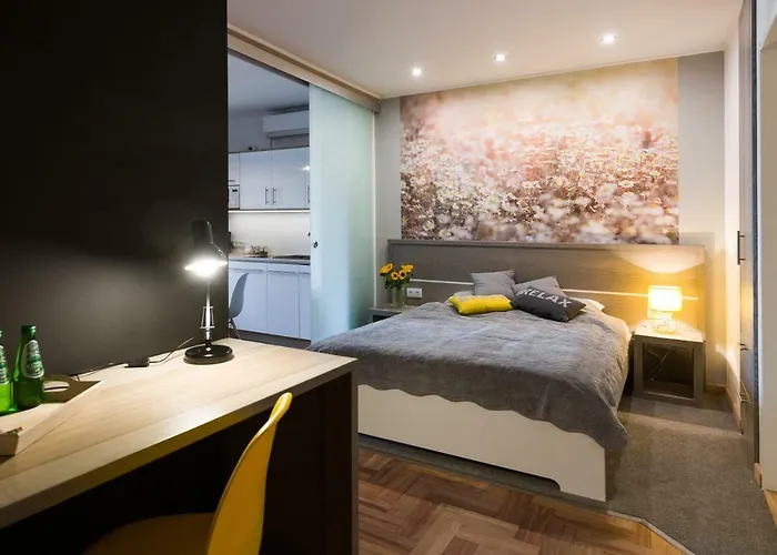 Sunflower Apartment