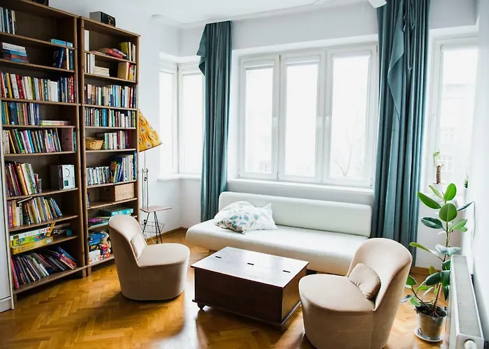 Tenement Apartment 90m2 City Center