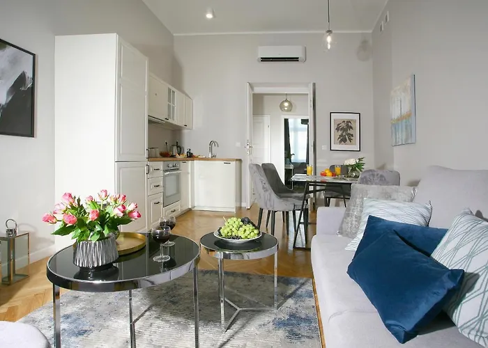 Gem Apartment by Castle (Old Town Krakow)
