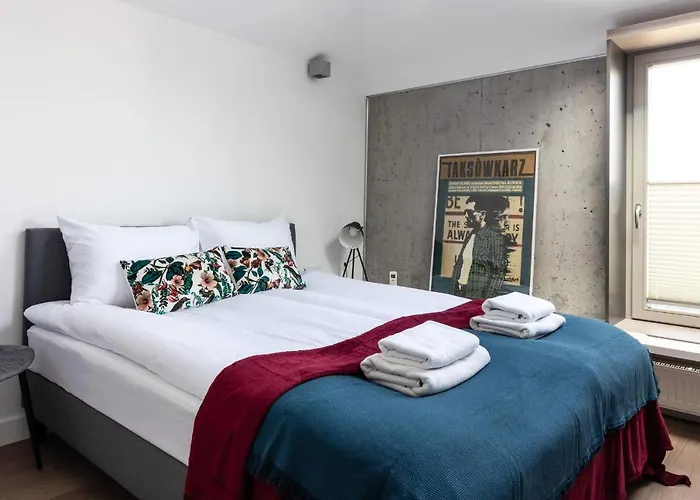 Apartment Nearto Old Town Miodowa Parking