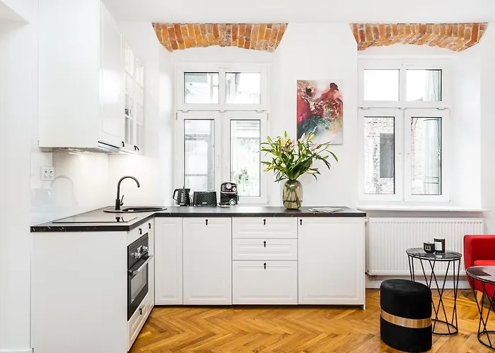 Main Square Apartments - Loftaffair