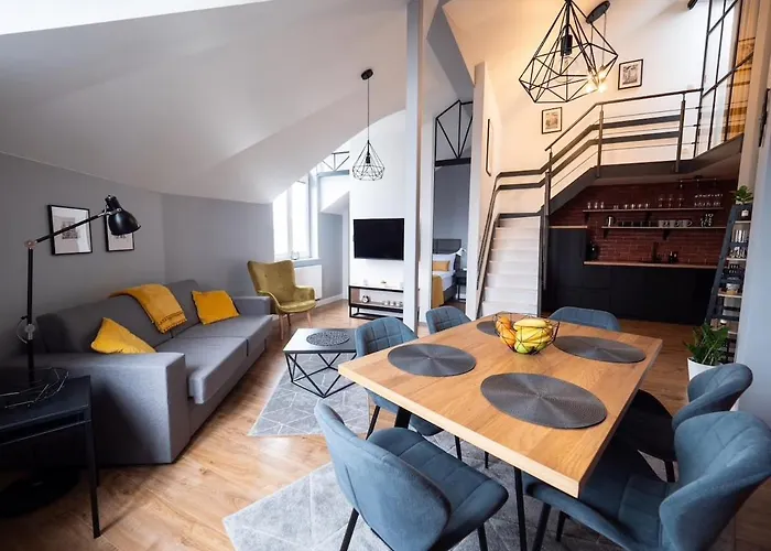 Rister Apartments