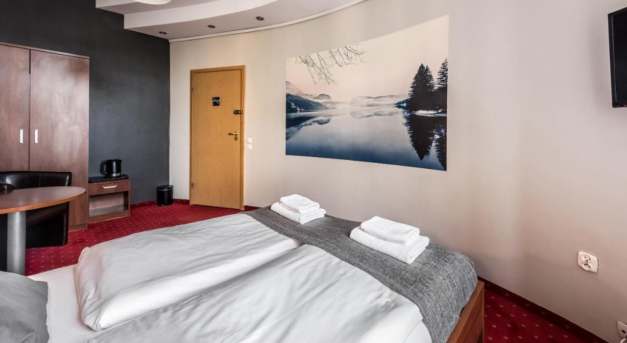 Flamingo Premium Hostel Krakow