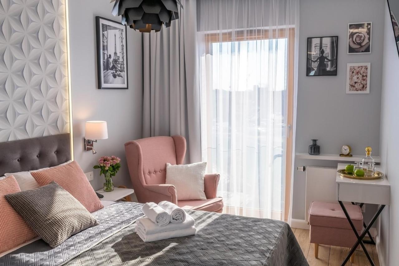 Athome * Krakau