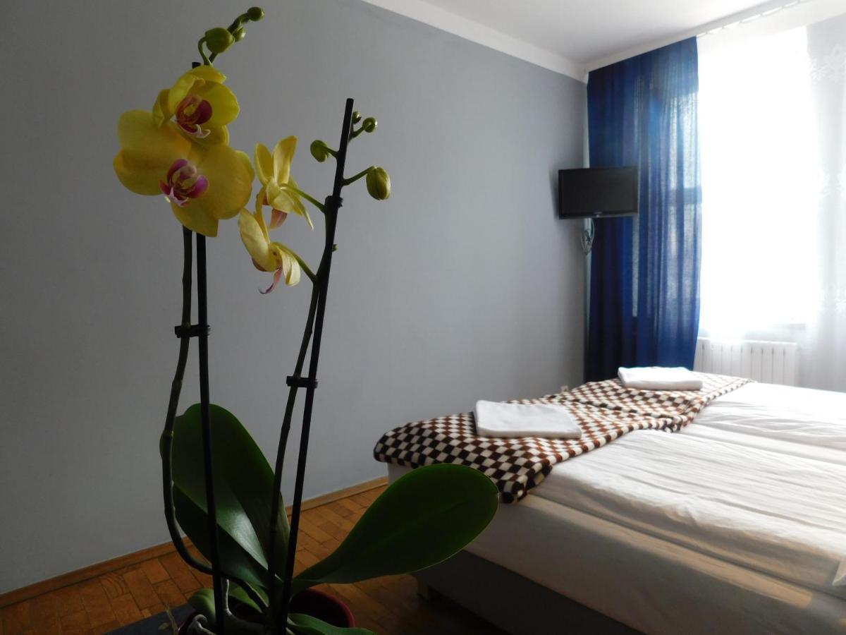 Pokoje Goscinne Korona 2*