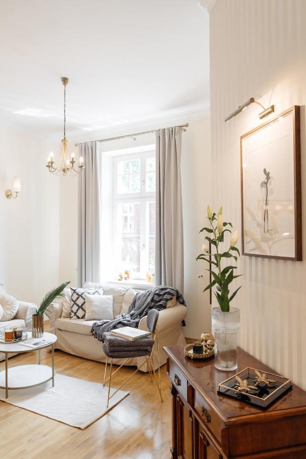 Hamptons By Loft Affair