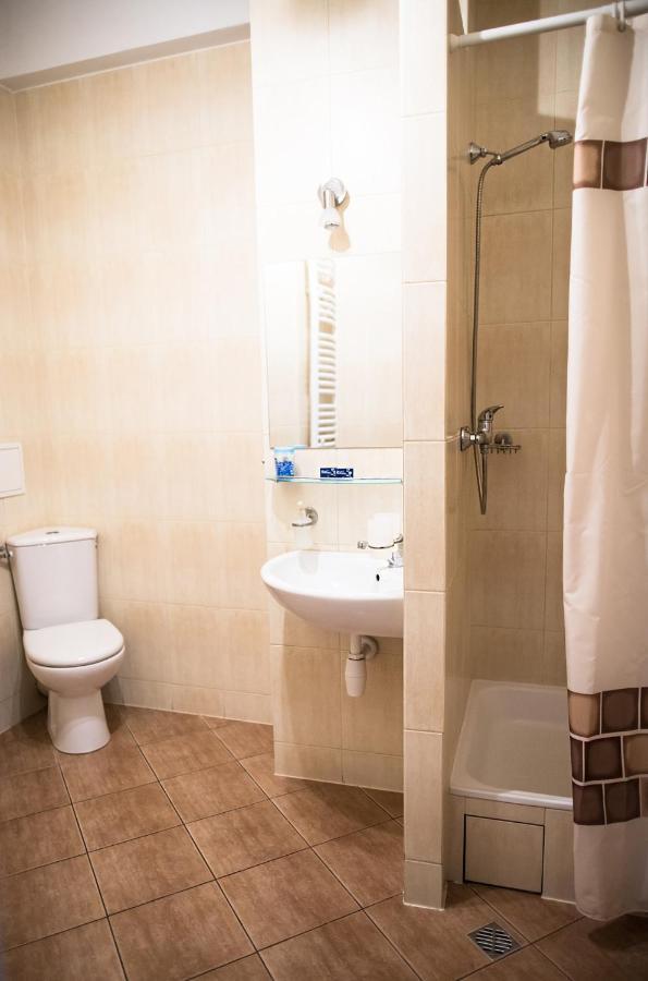 Hotel żaczek Studenckie 2*