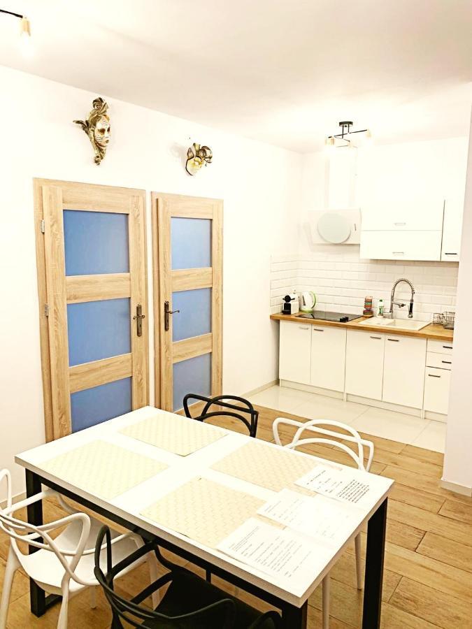 Apartament London *