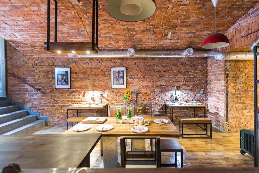 Little Britain Aparthotel Sauna&Daily Spa Hen&Stag Do Krakow