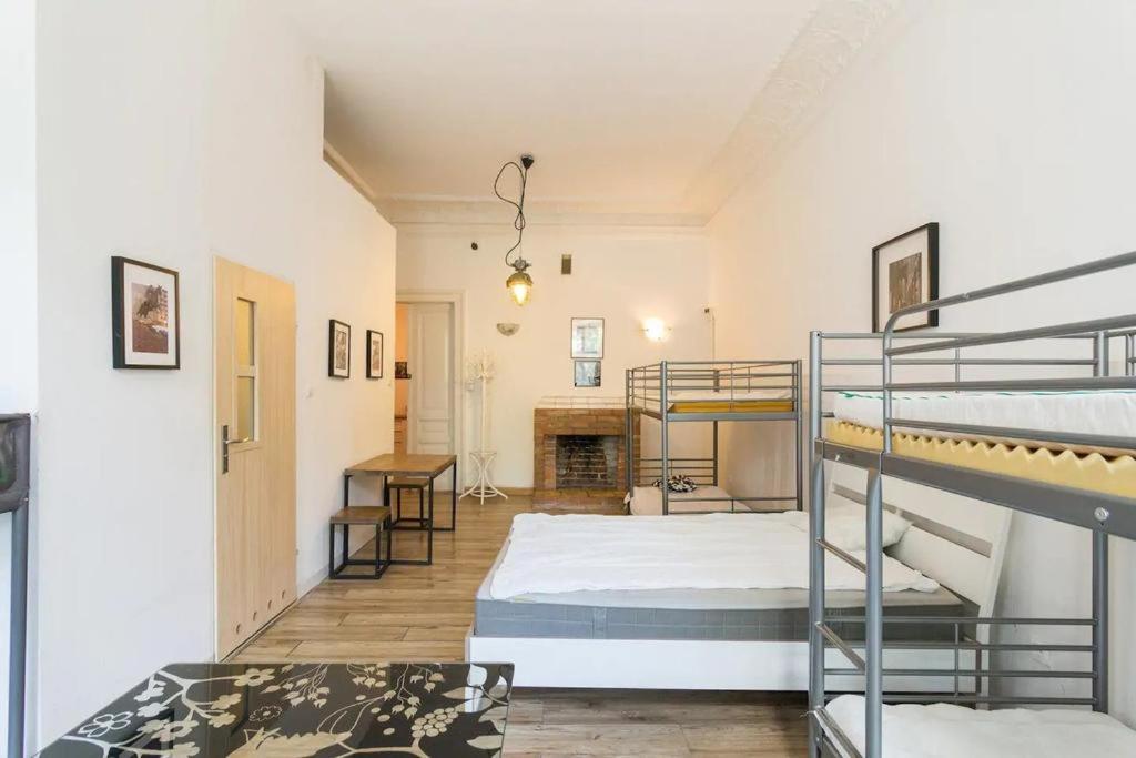 Little Britain Aparthotel Sauna&Daily Spa Hen&Stag Do Aparthotel 2*