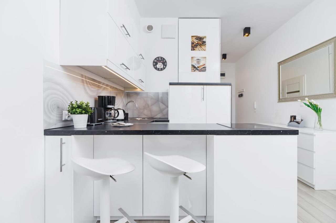 Lubelska By Renters Apartamento Cracóvia