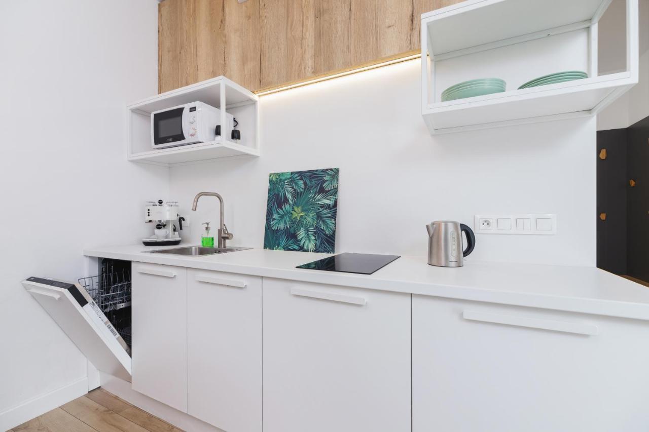 3d Go By Renters
