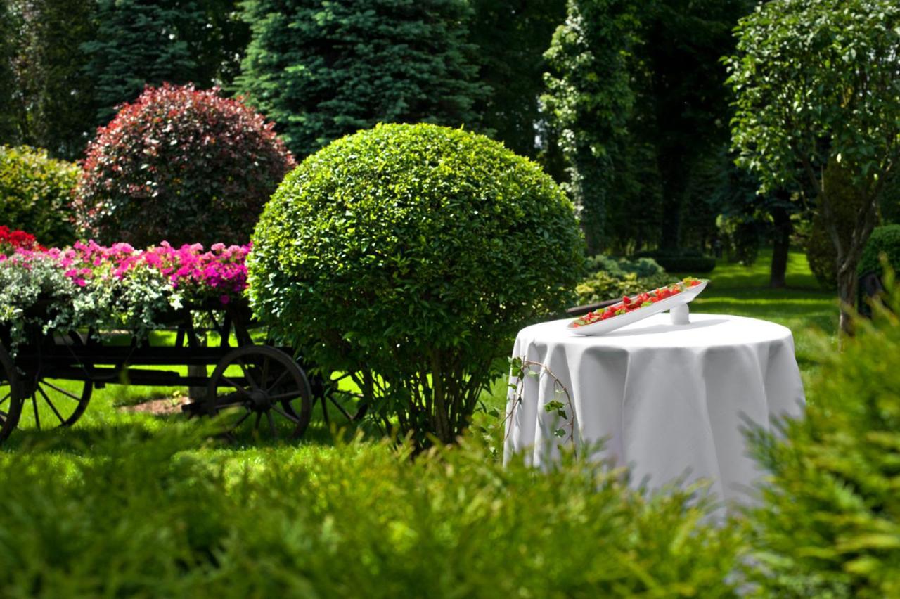 Hotel Booking Crown Piast & Spa 5*