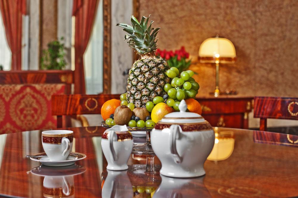 Grand 5* Krakow