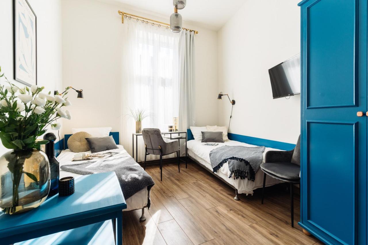 Sapphire By Loft Affair