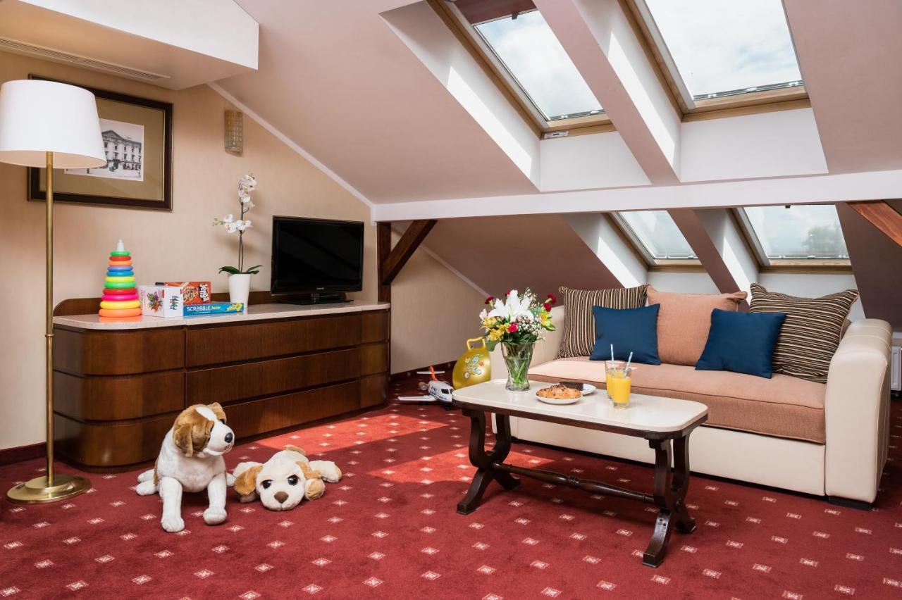 Booking Crown Piast & Spa Hotel Kraków