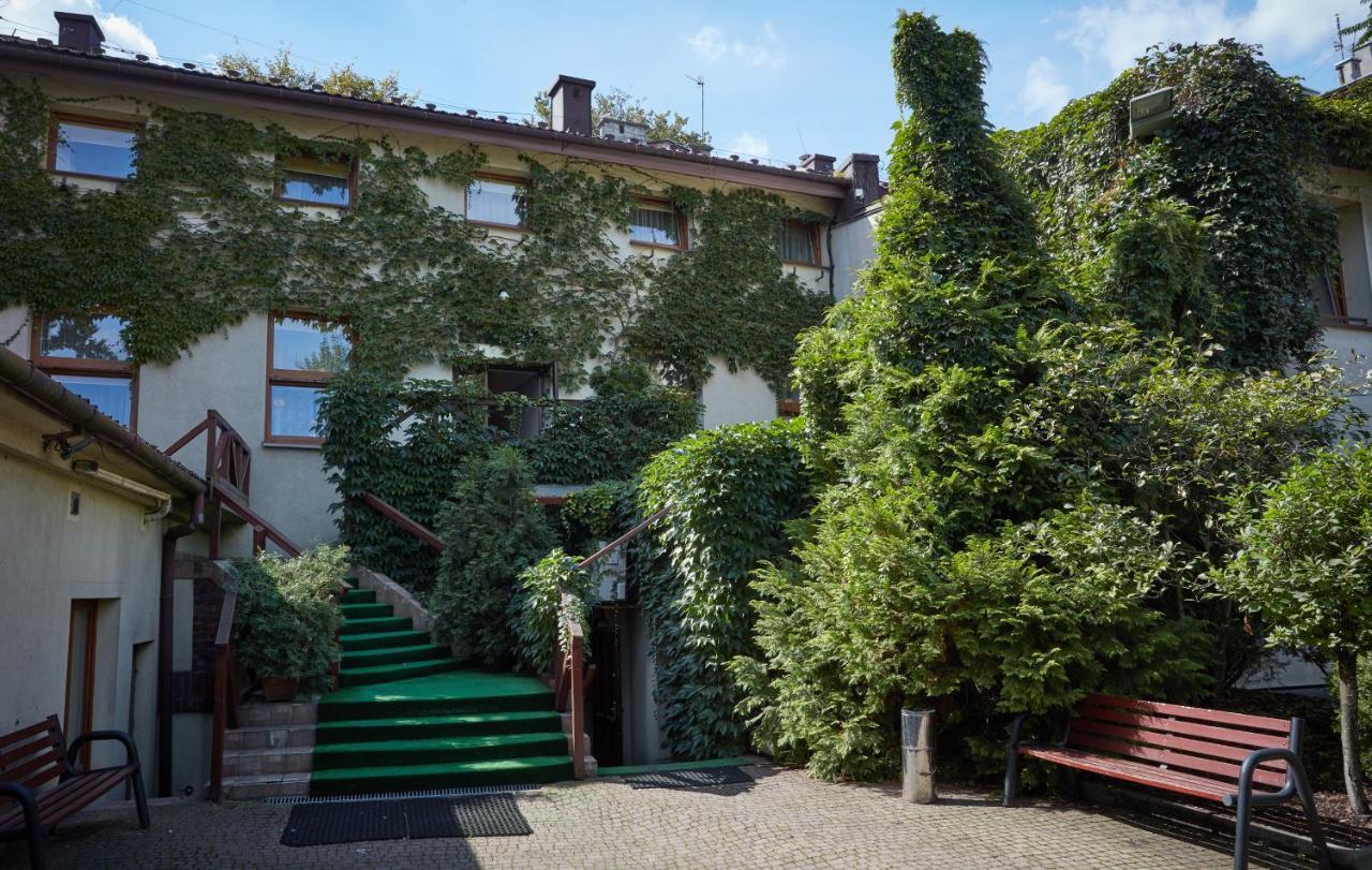 Hotel Batory Annex 2*