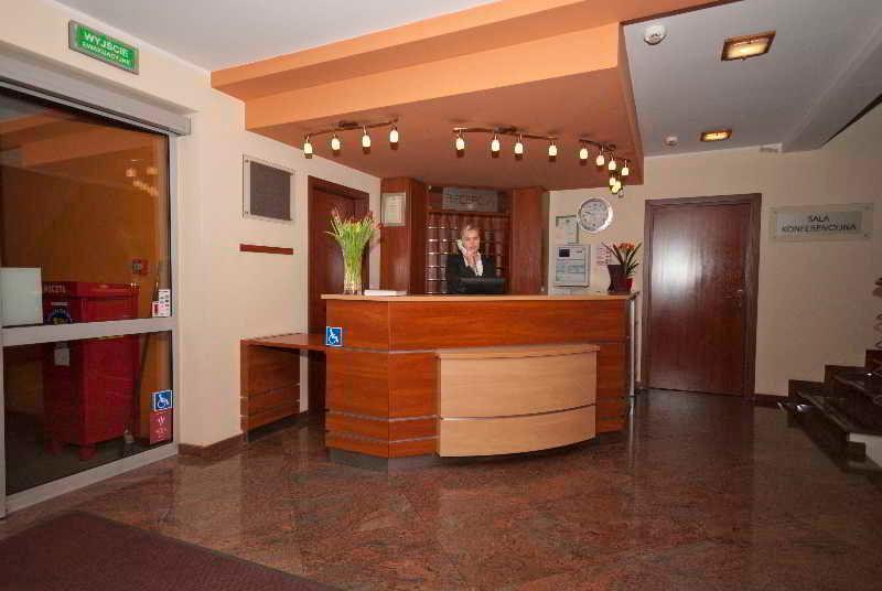 H6 Major Travel & Business, Free Parking Hotel