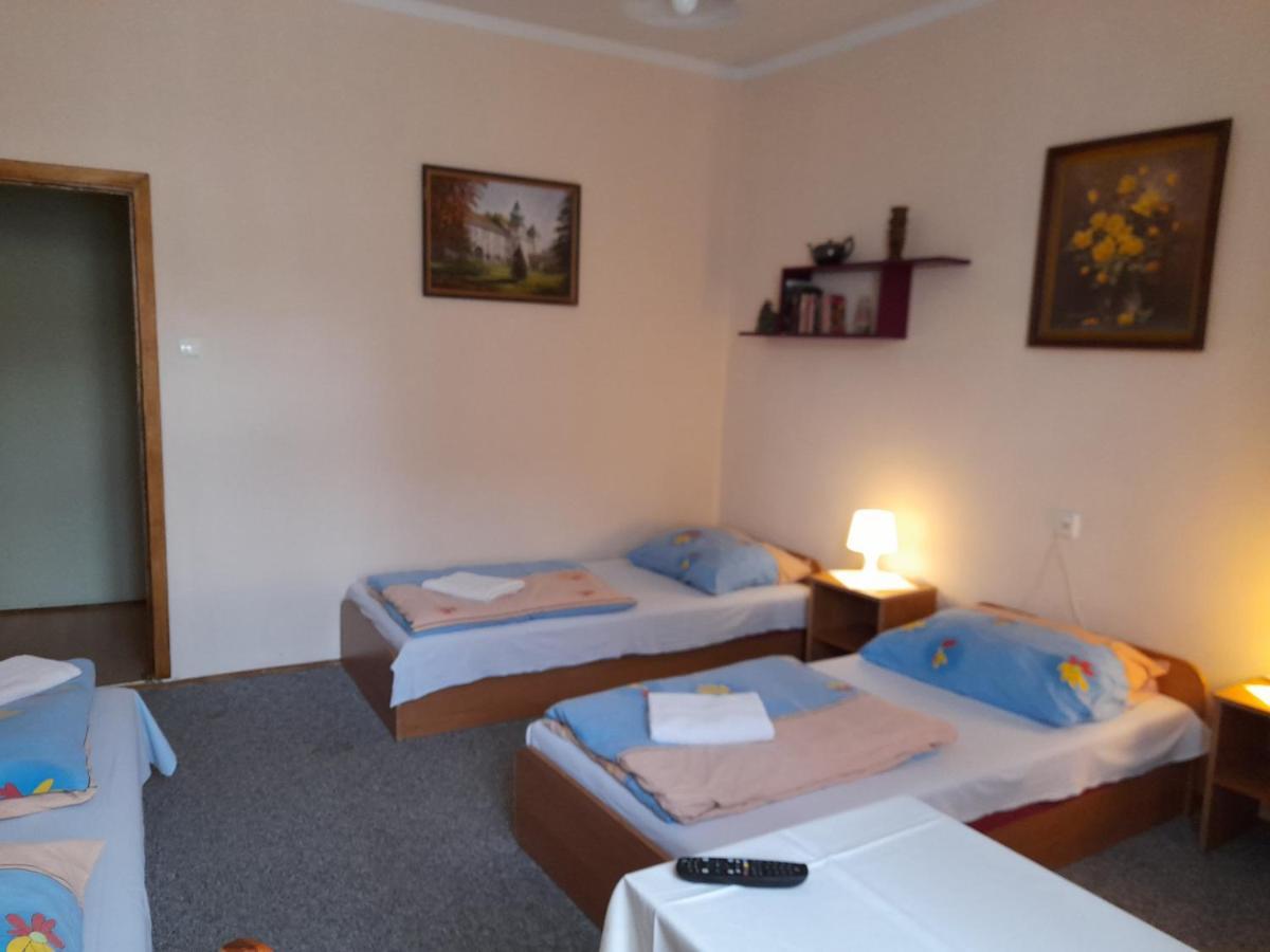 Kraków Hostel Albergue Cracóvia
