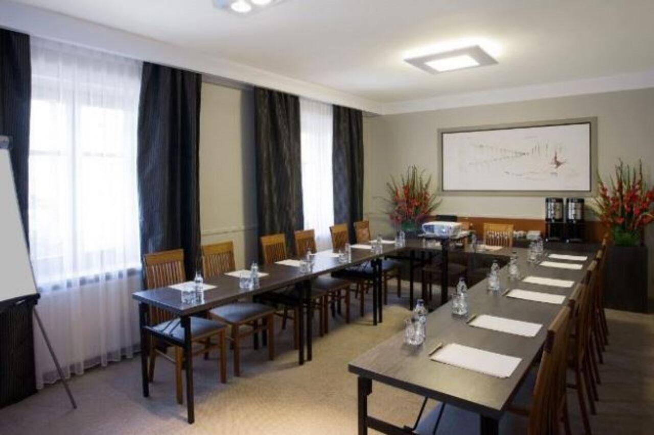 Benefis Boutique 3*