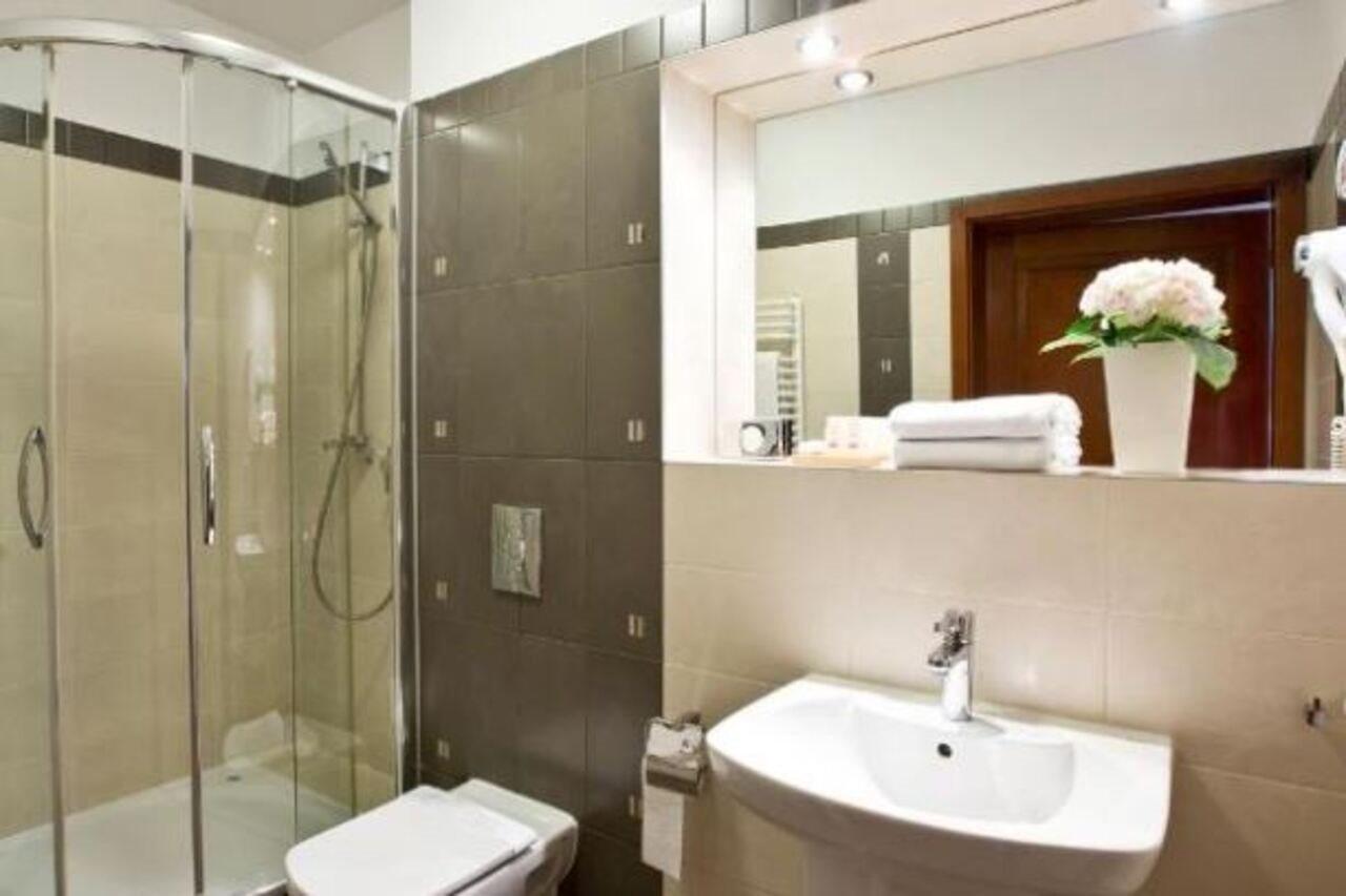 Benefis Boutique 3*