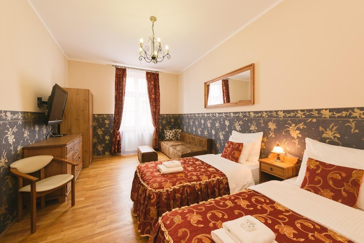 Aparthotel Abella & By Artery
