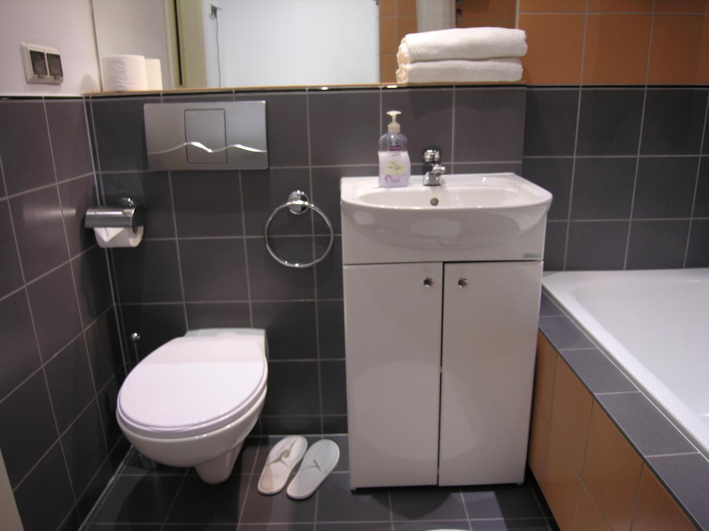 Amaryllis Apartament *