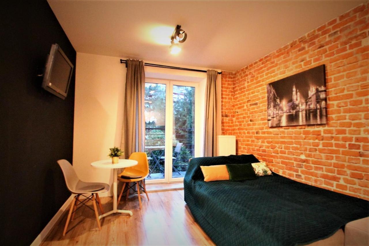 Apartment Wroclawska 30 *