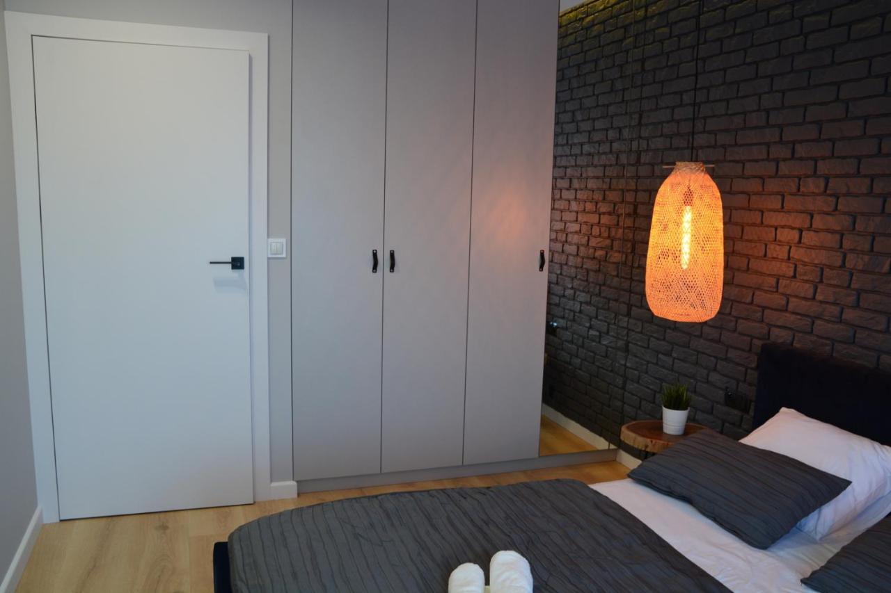 Last Floor - Center Close To Old Town *