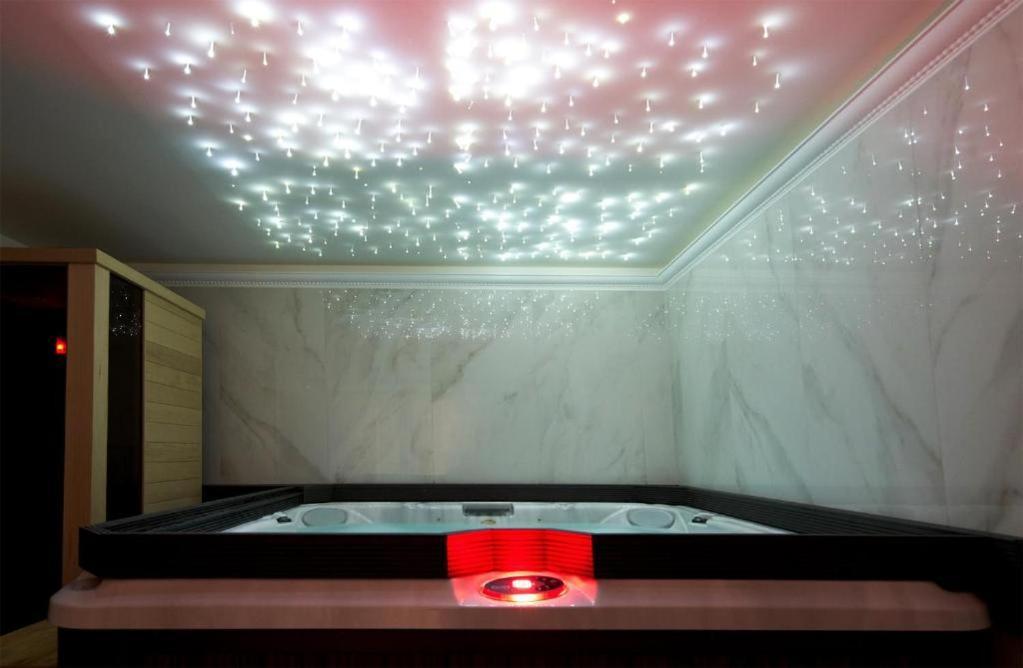 Jacuzzi Prestige Aparthotel