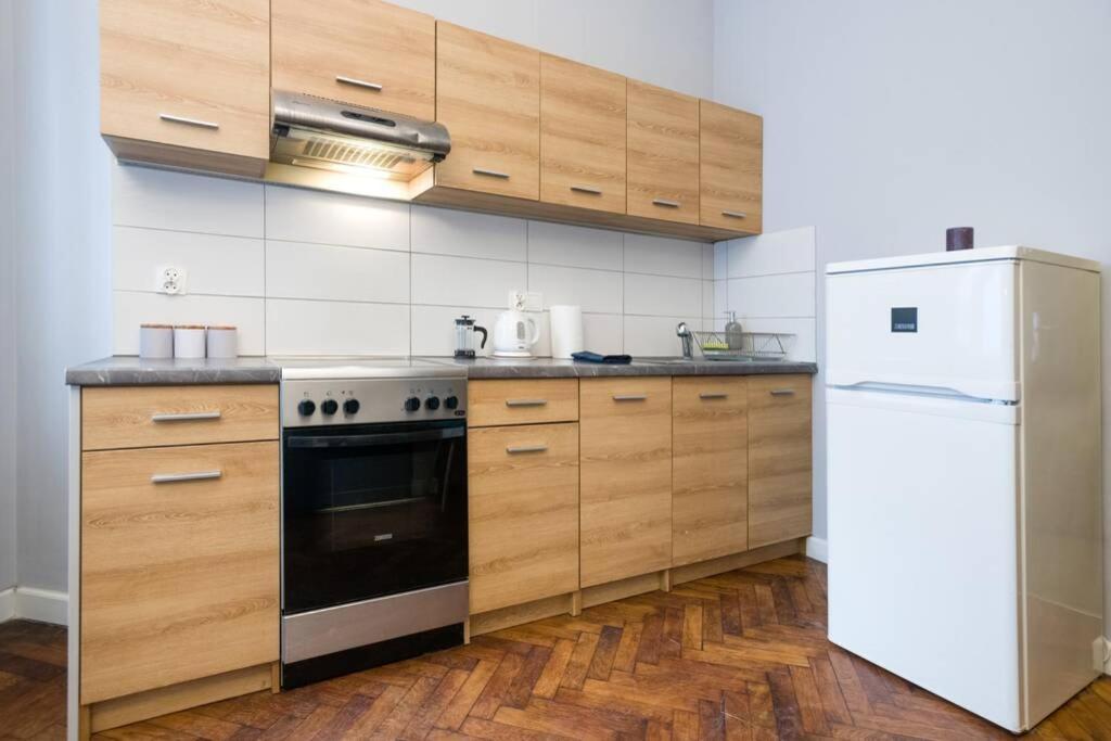 Perfect Place To In City Center 40m2 W4 Appartement