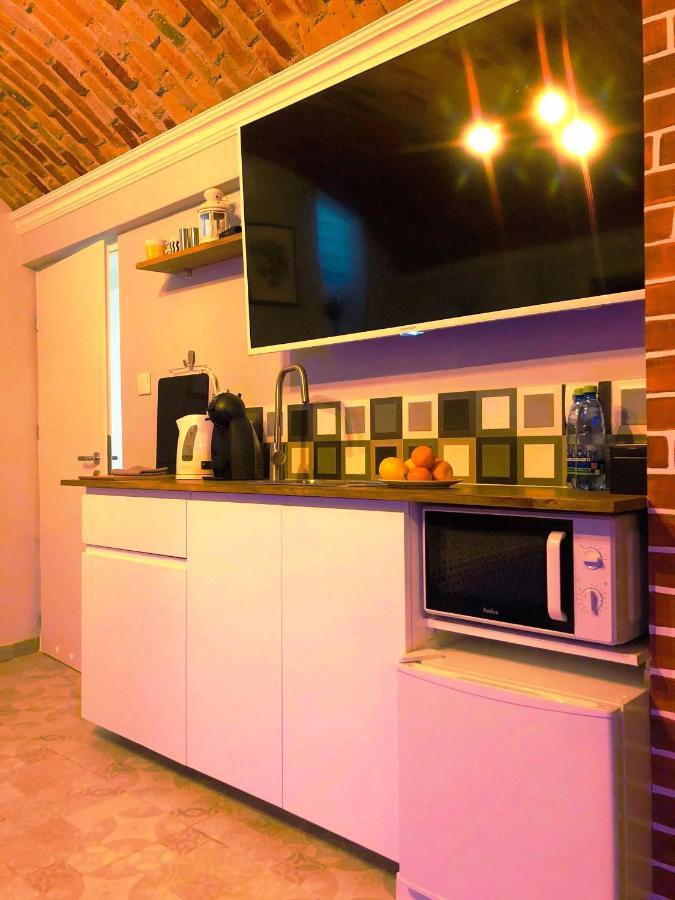 Underground Jacuzzi Bed & Breakfast Krakau