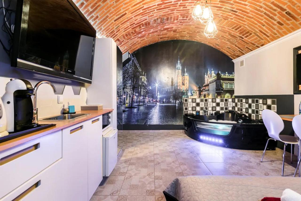 Bed & Breakfast Underground Jacuzzi Krakau