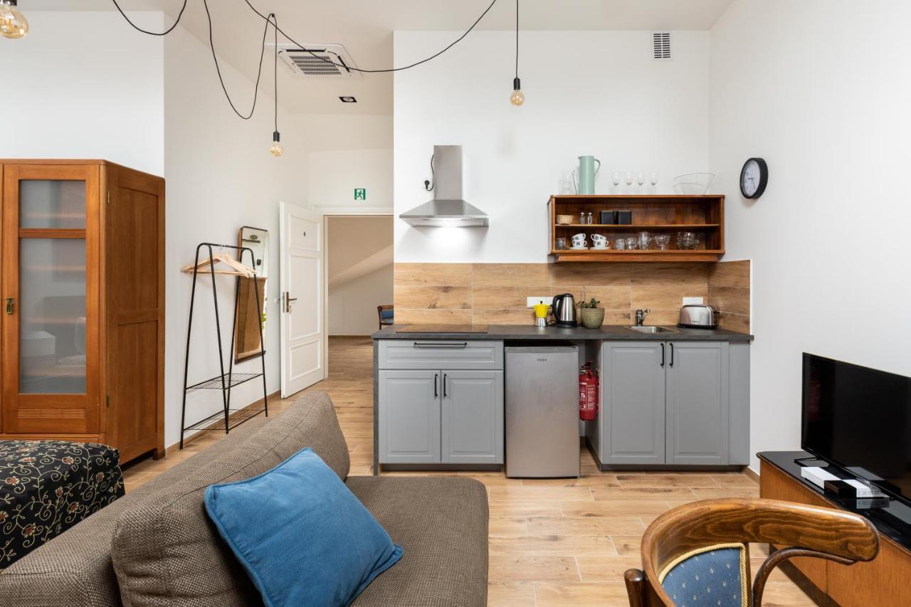 Apartamento Palac Zieleniewskich Sw Marka 31 Cracóvia