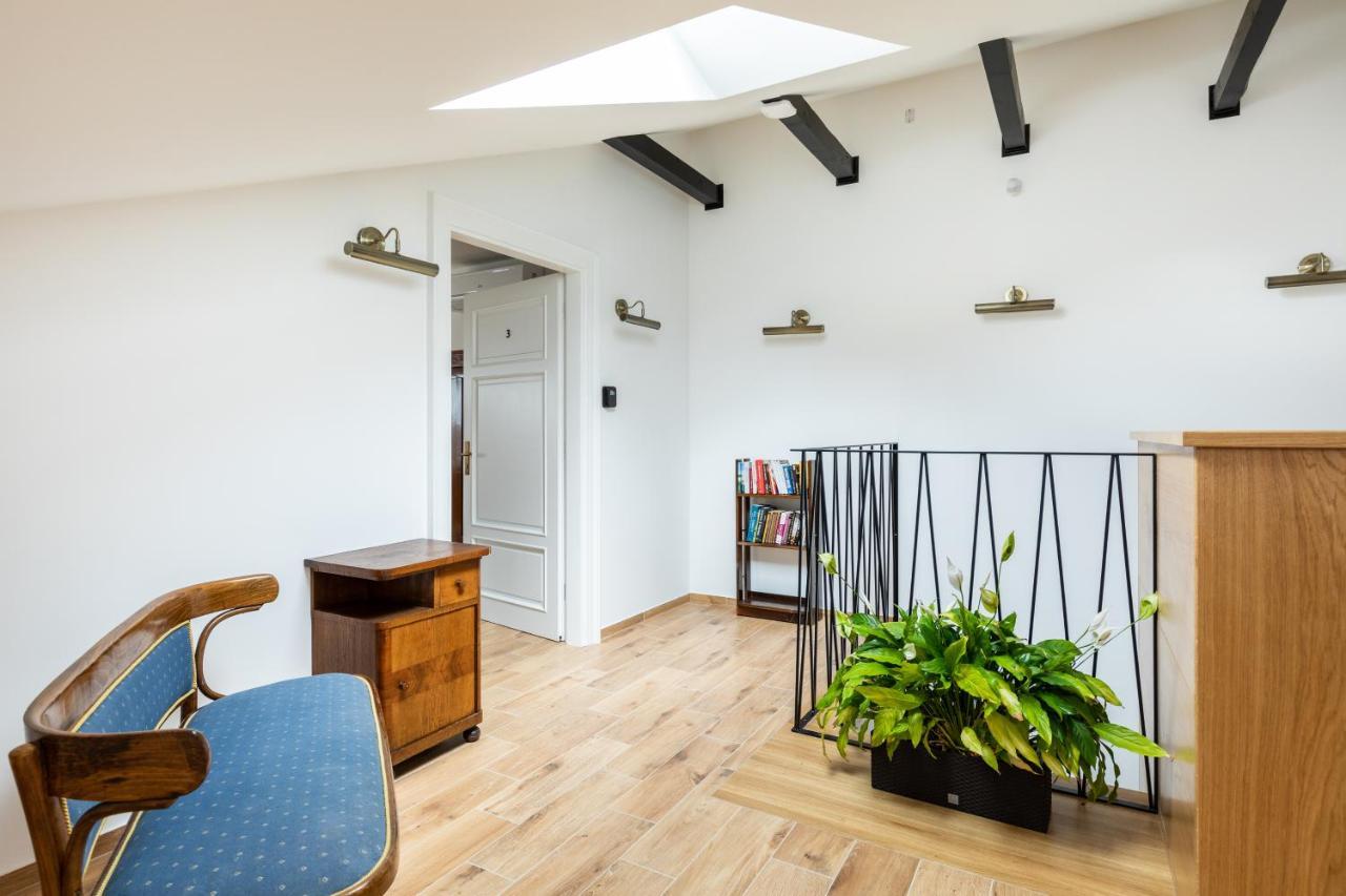 Palac Zieleniewskich Sw Marka 31 Apartamento *