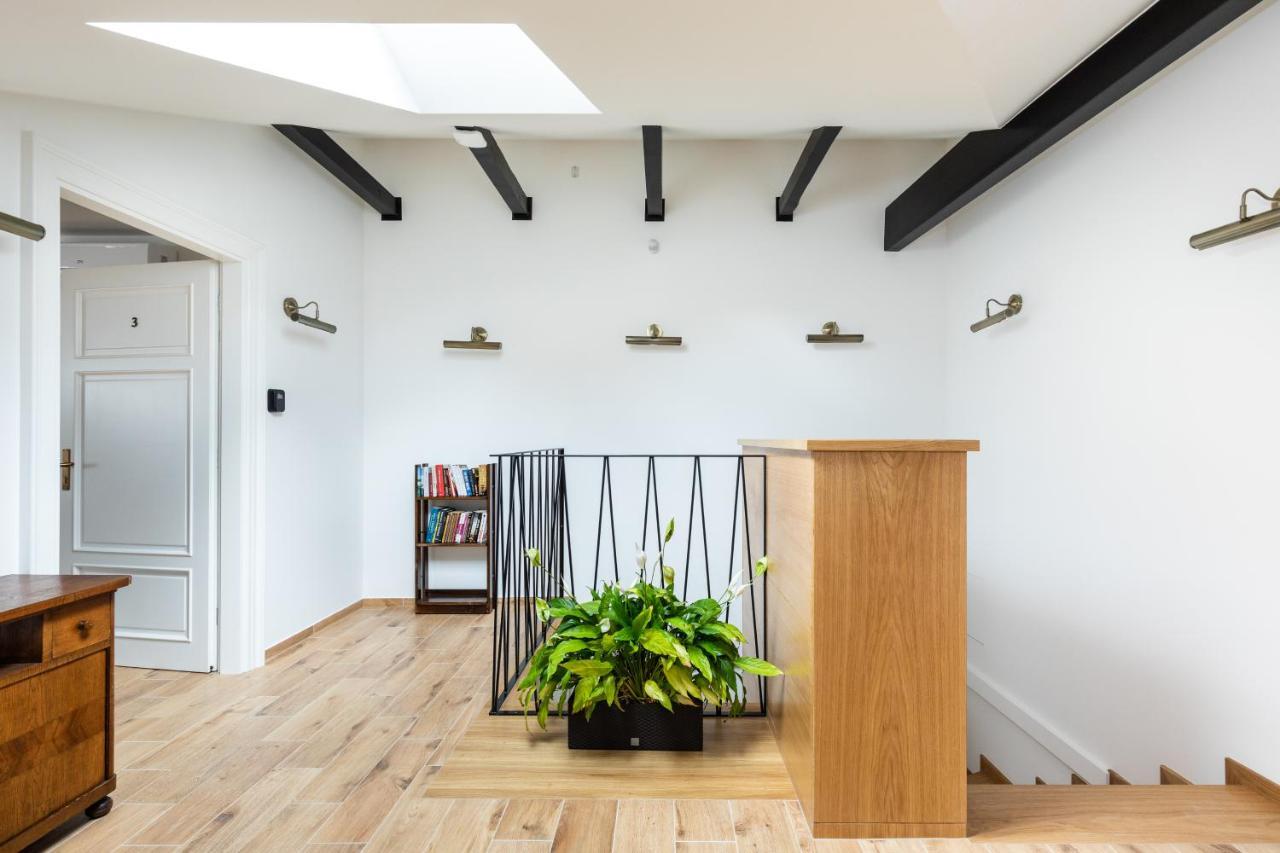 Apartamento Palac Zieleniewskich Sw Marka 31 Cracóvia