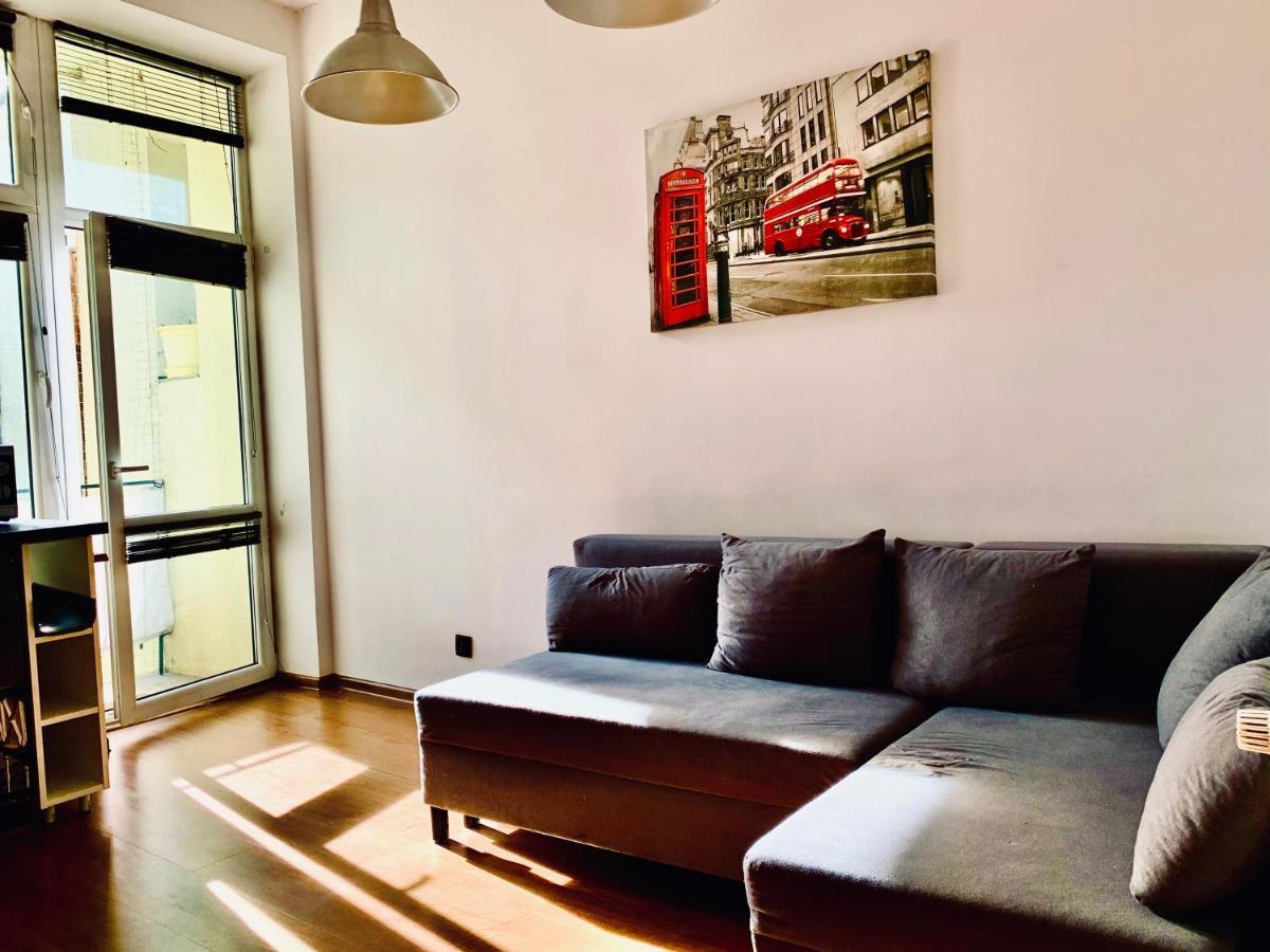 Main Square Apartment