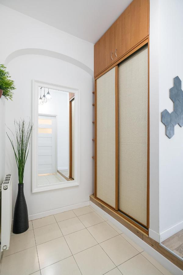 Cozy Modern In Old Town Krakau