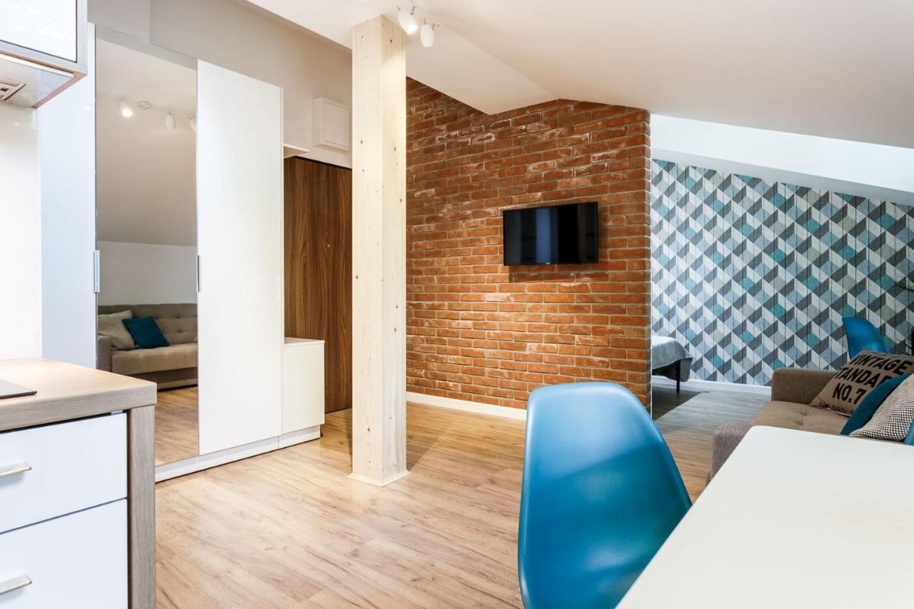My - Topolowa 8 Apartment