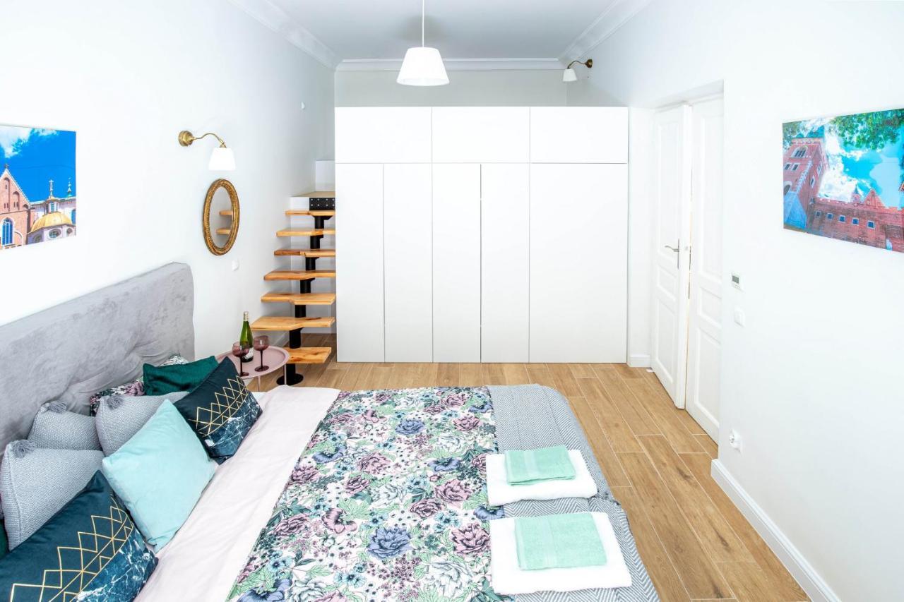 Ex Libris Apartment
