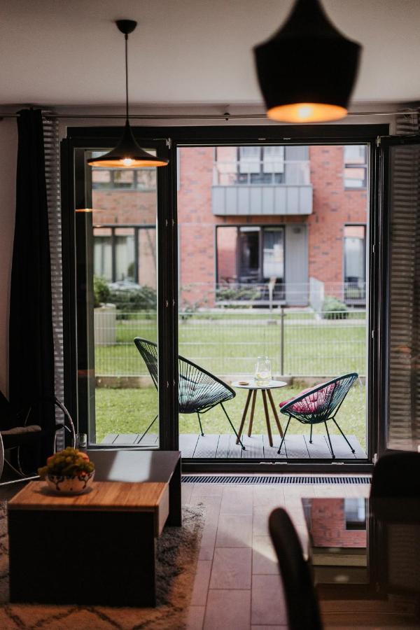 Garden Old Town With Free Parking And Garden Apartment