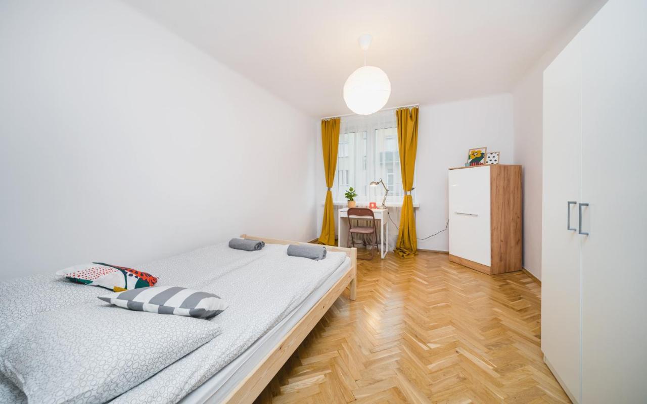 Apartment Sunshine Parkside Hideaway - 3 Bedroom - By Upstairs *