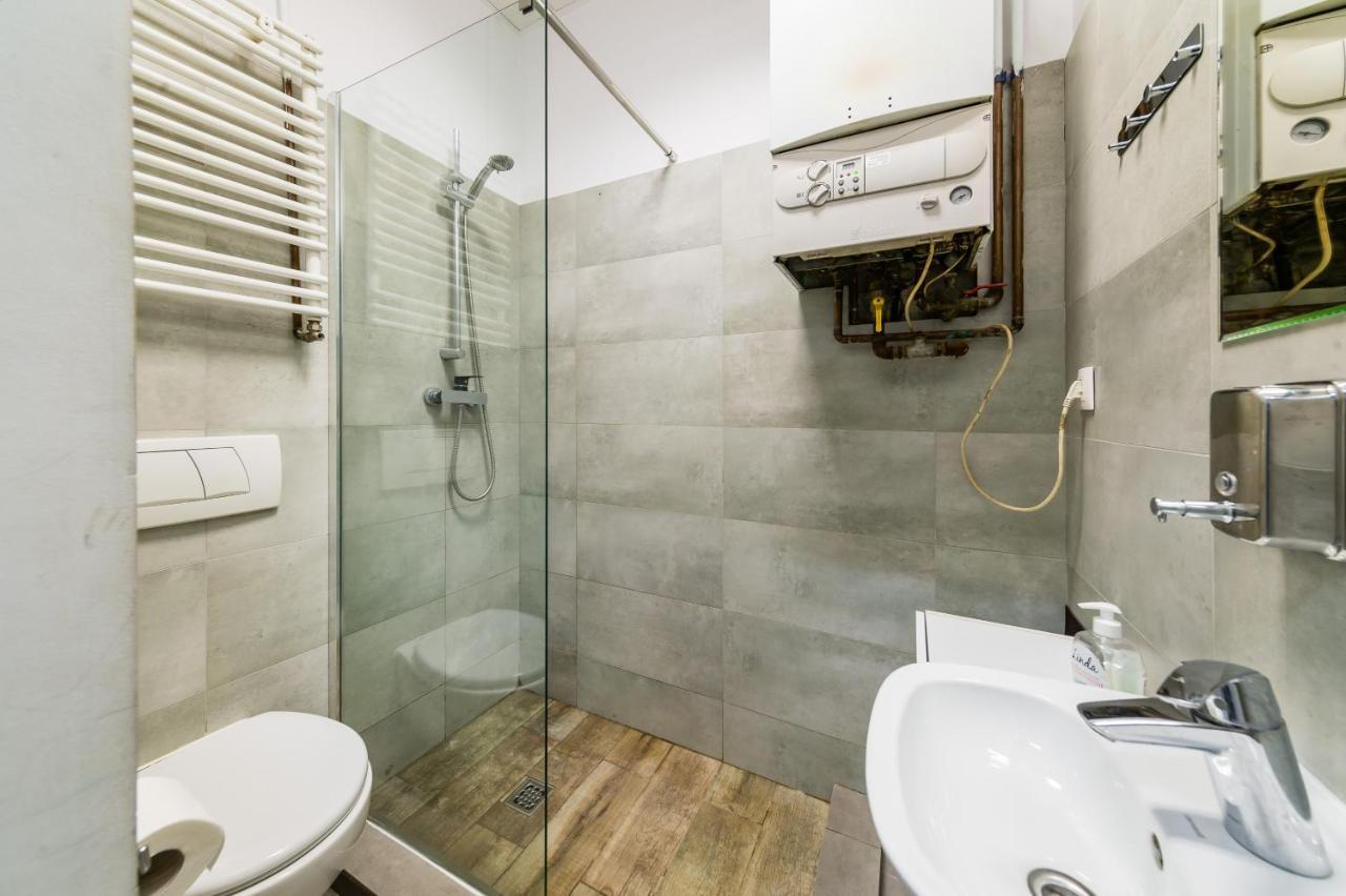 Apartment Coco 1 *