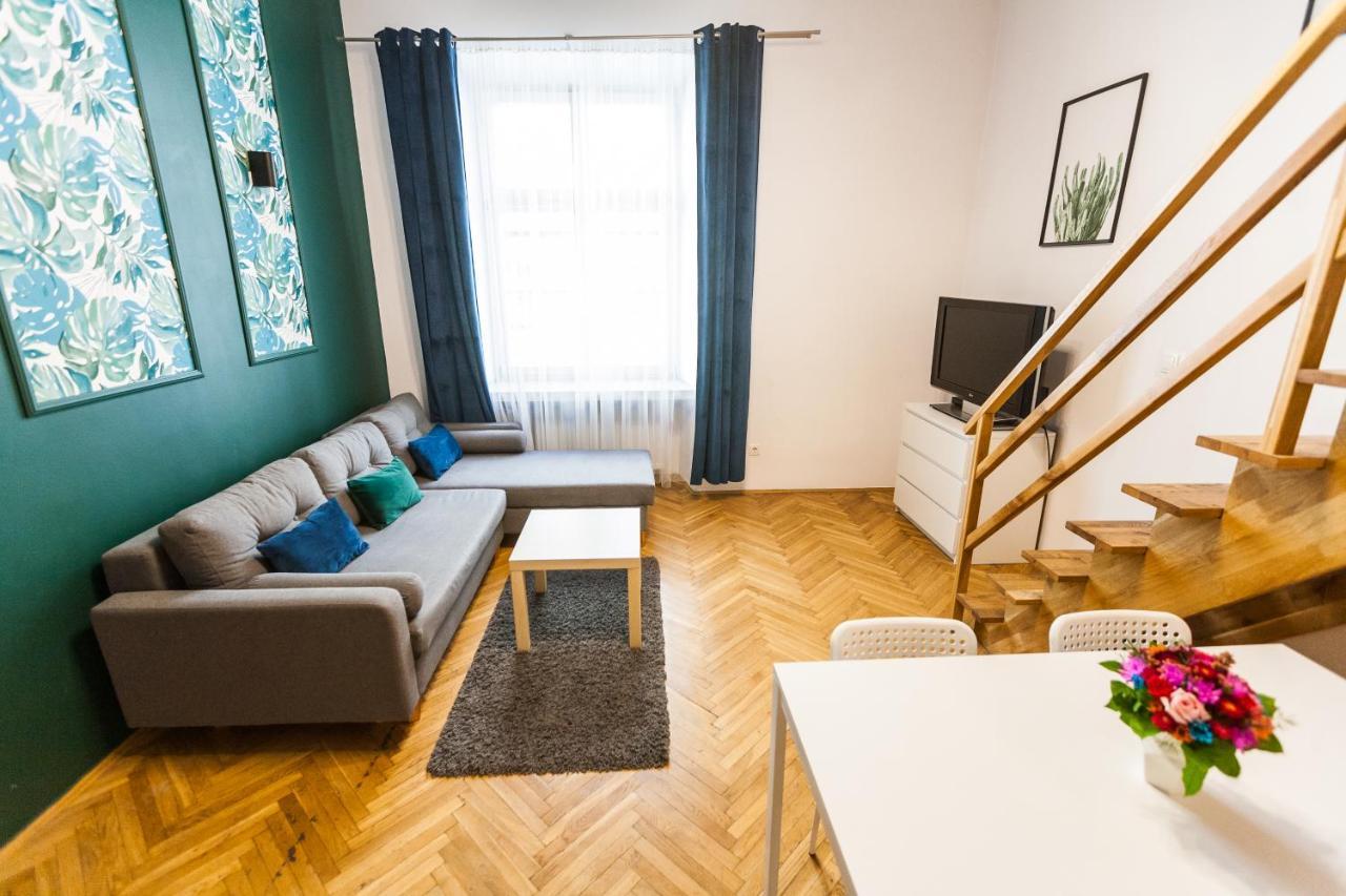 Vintage Szpitalna Apartment *